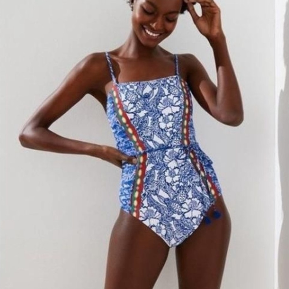 Ann Taylor Loft Luau swimsuit